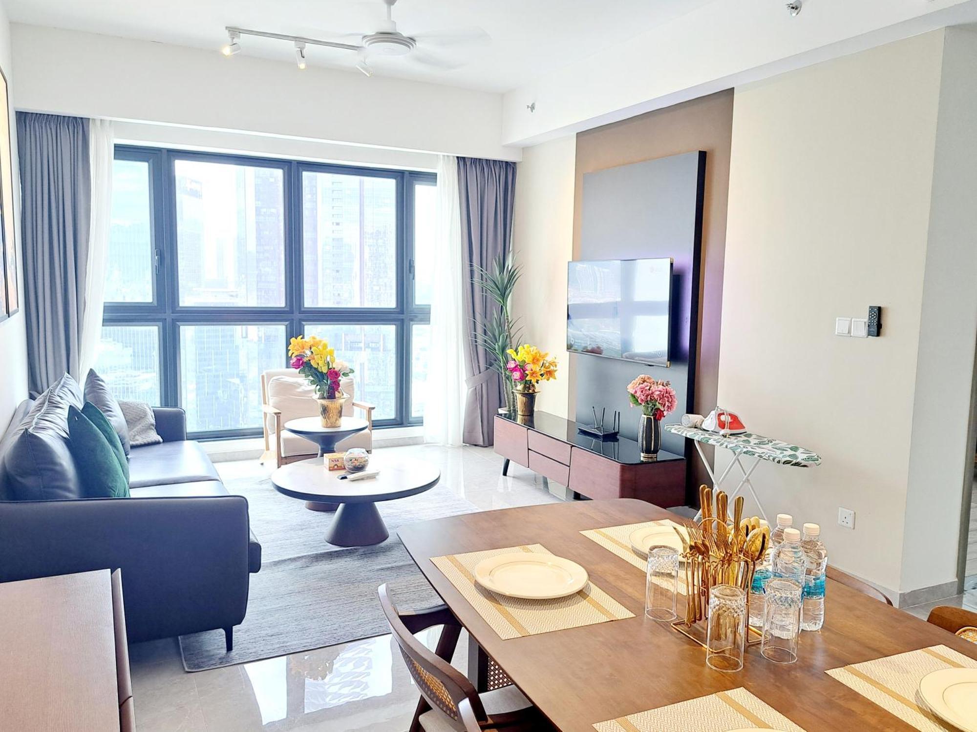 Agile Cozy Kl Apartment
